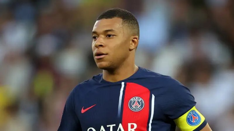 تهدید ترسناک PSG: امباپه را نابود می‌کنند!