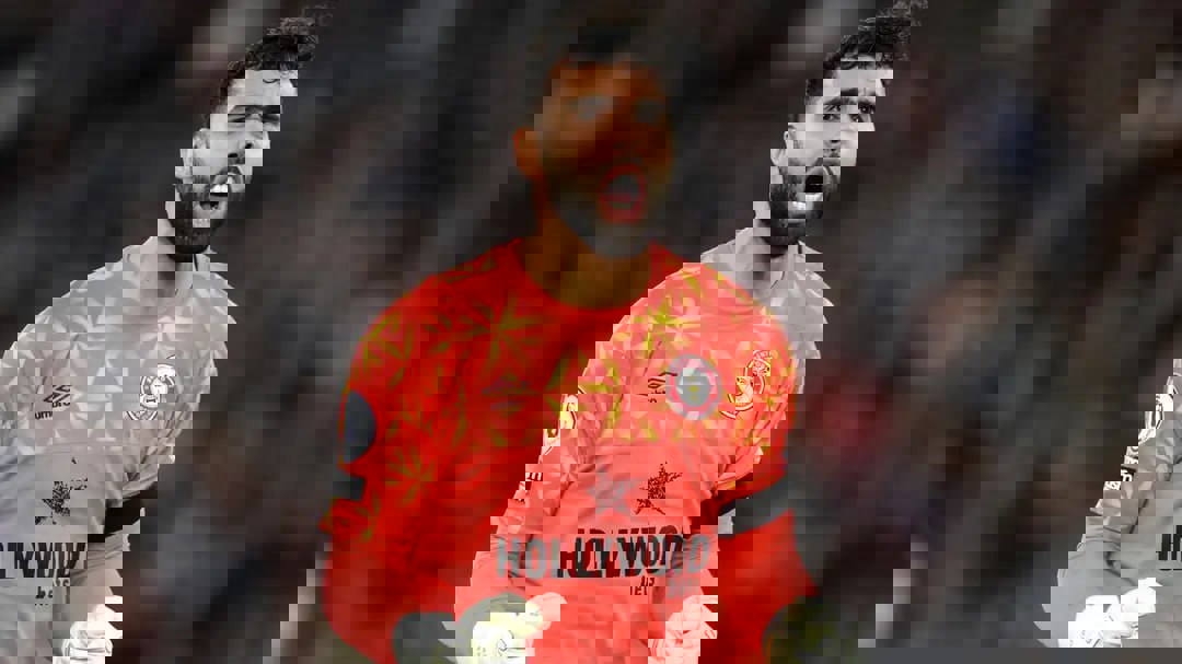 1907463
