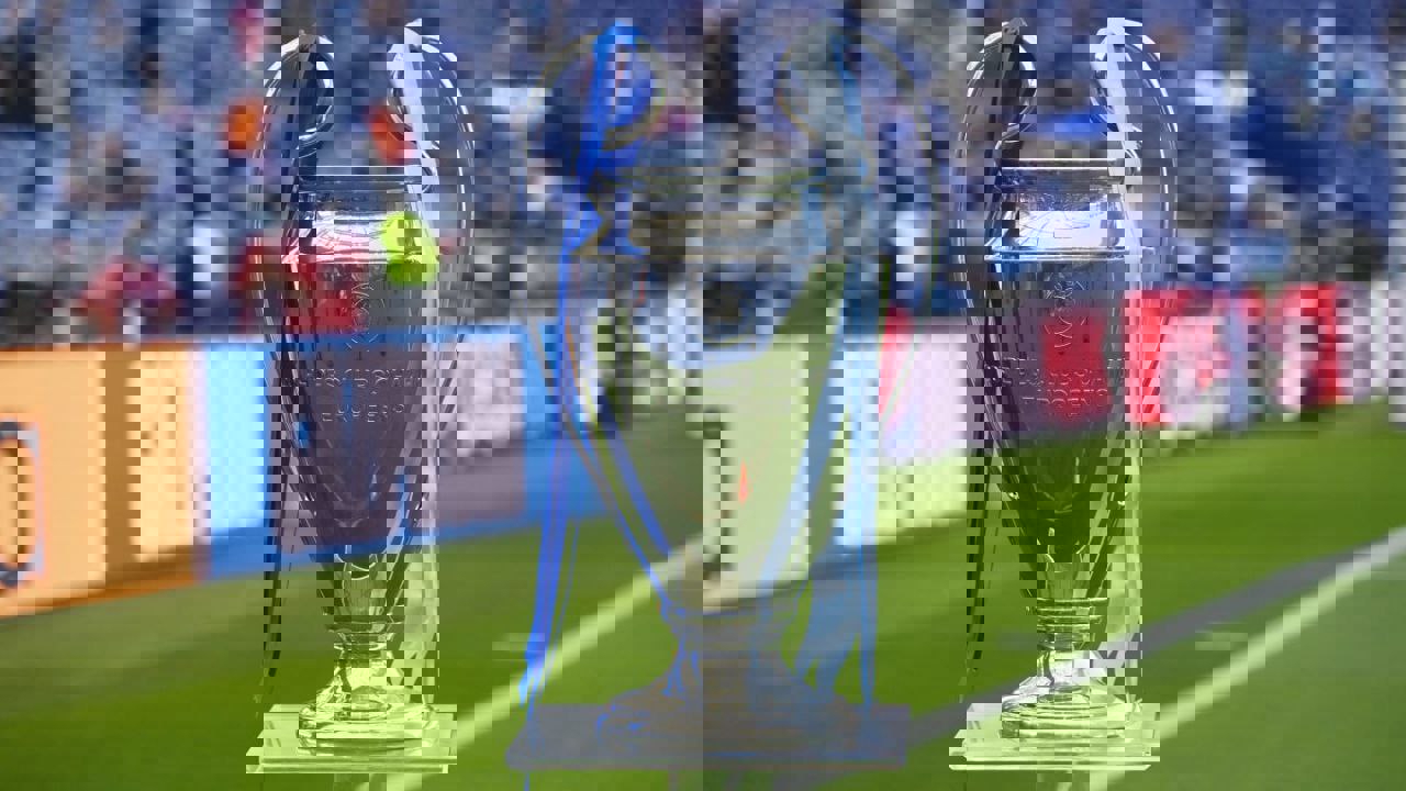 1907606