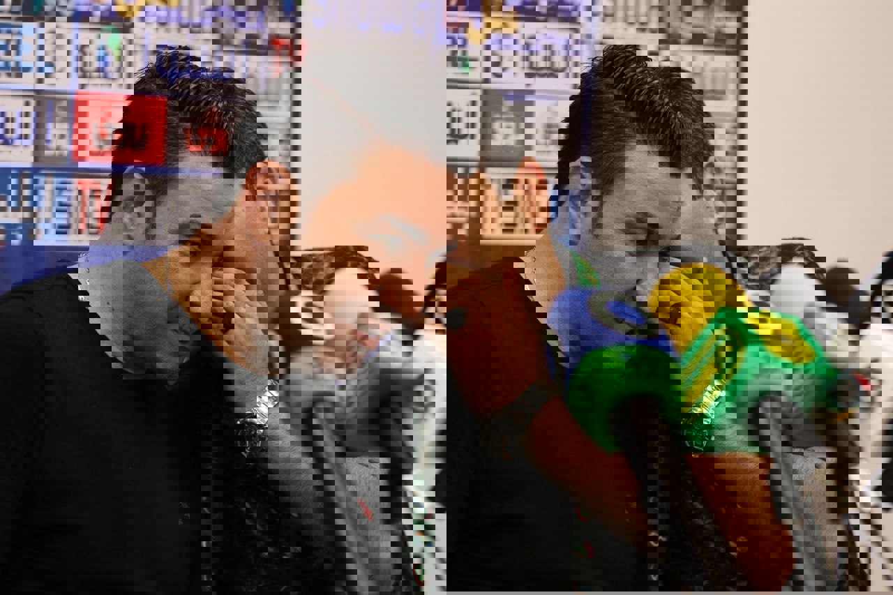 1907875