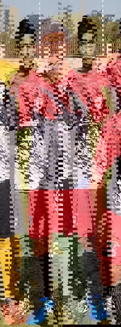 1907987