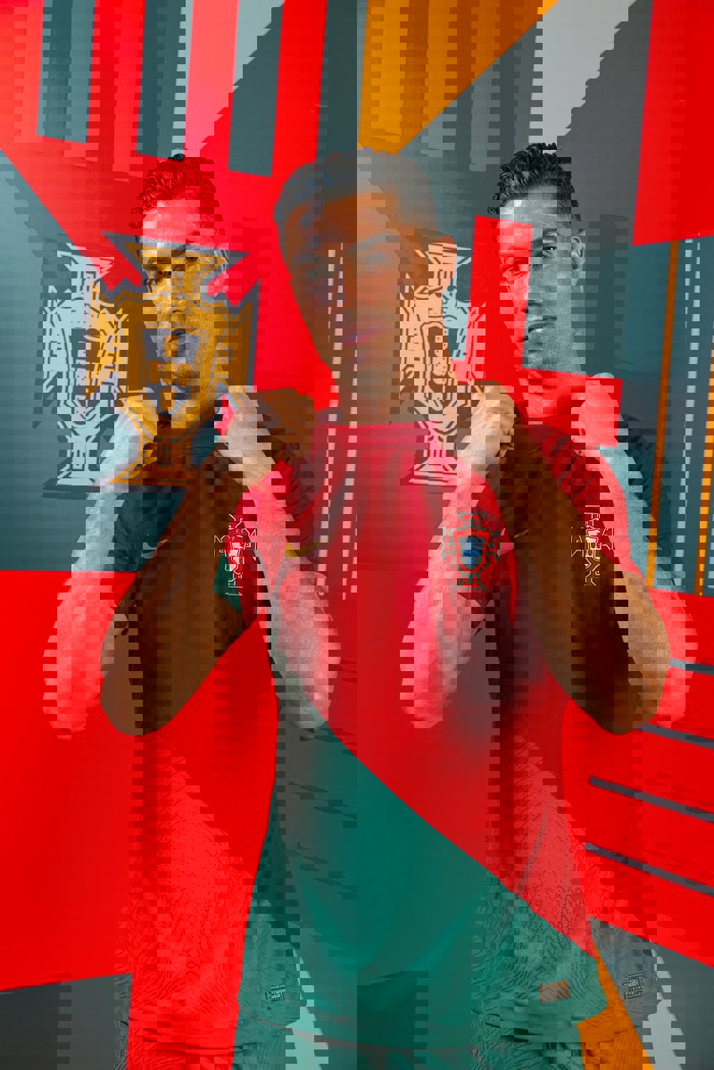 1908840