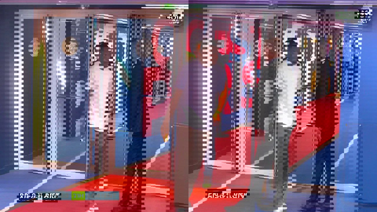 1908795