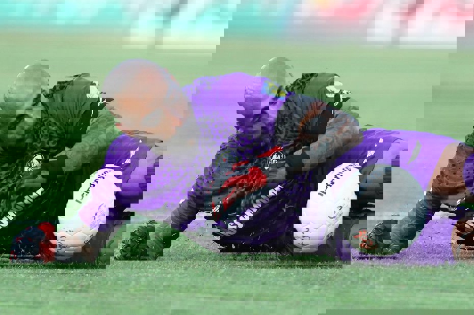 1908643