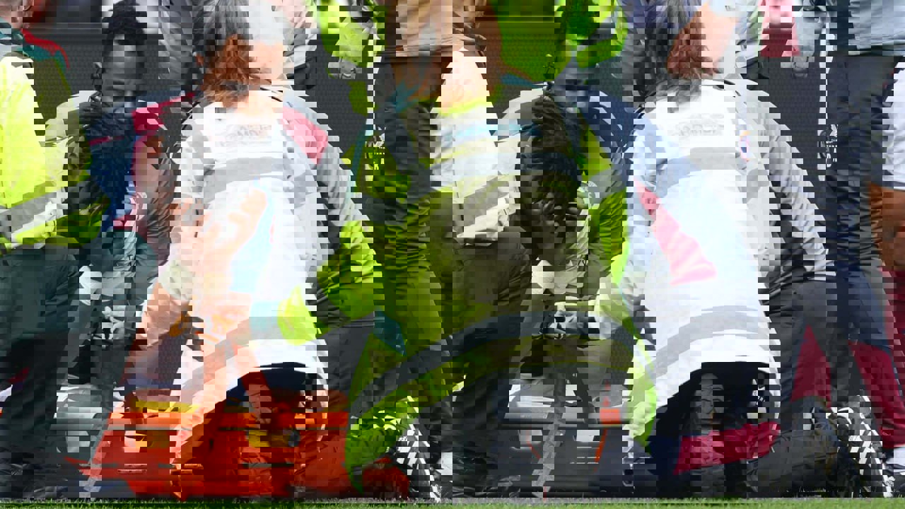 1908773