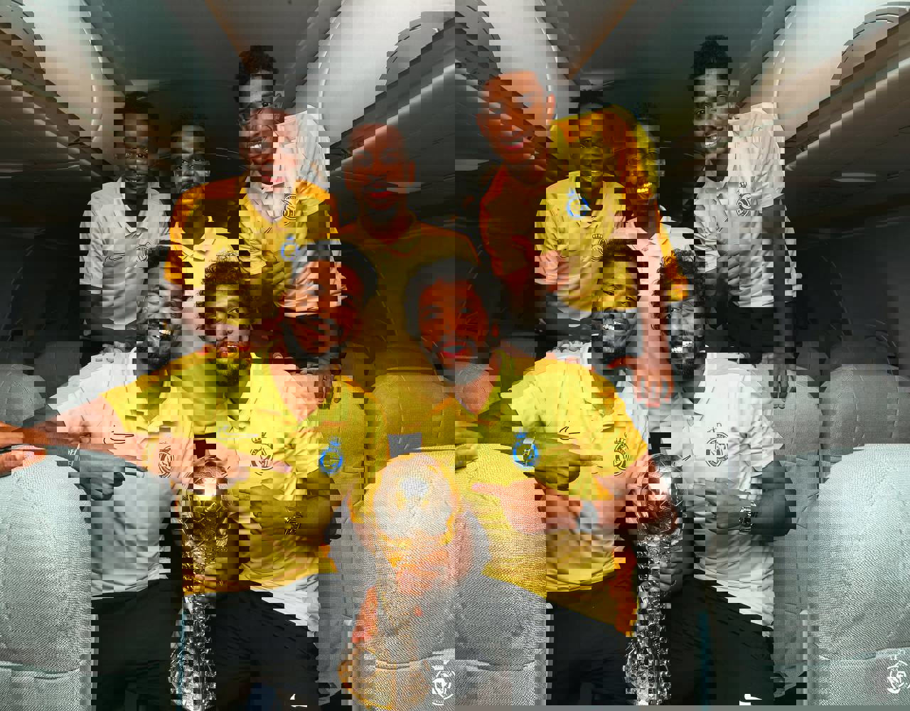 1909068