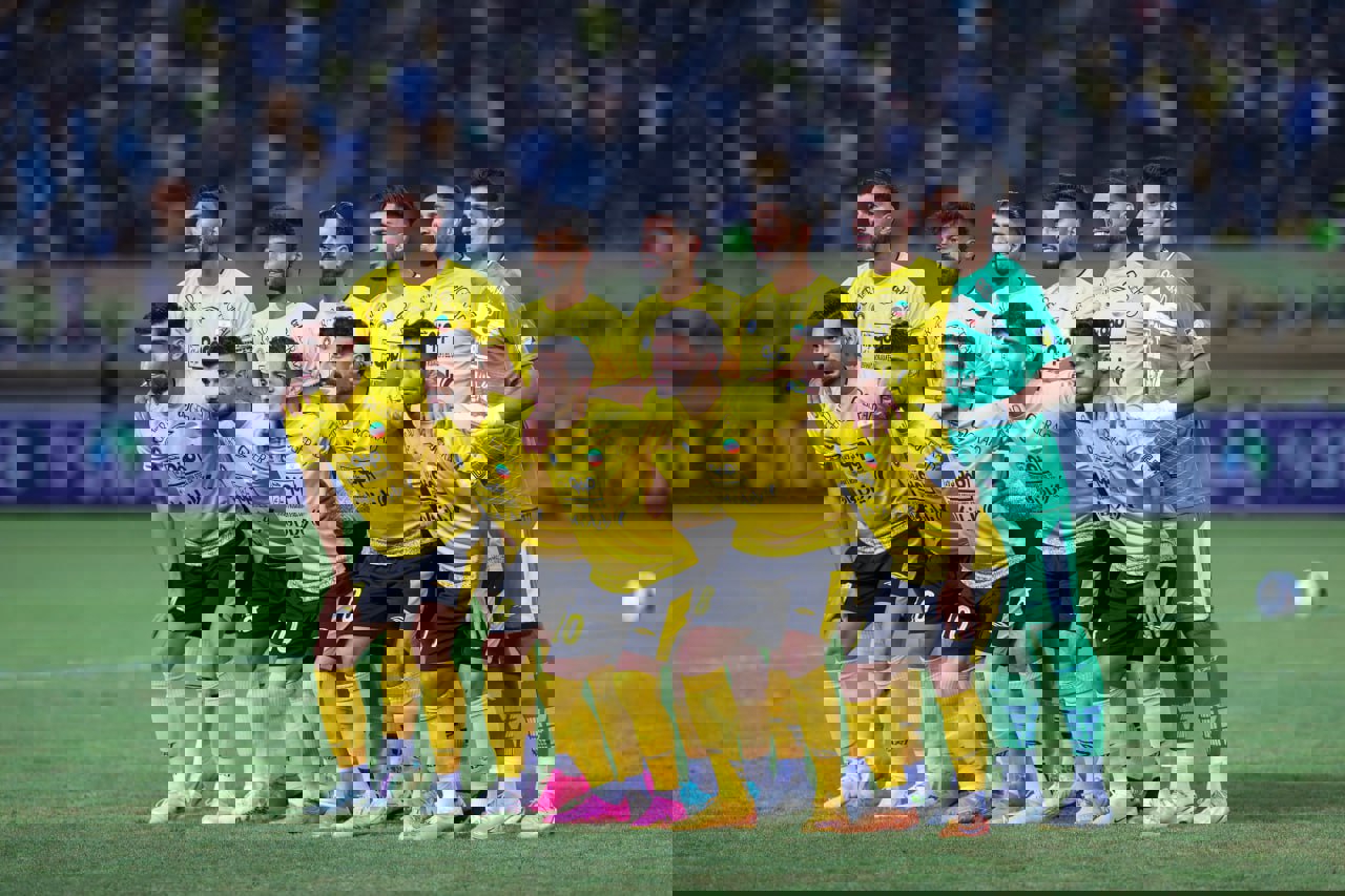 1909073