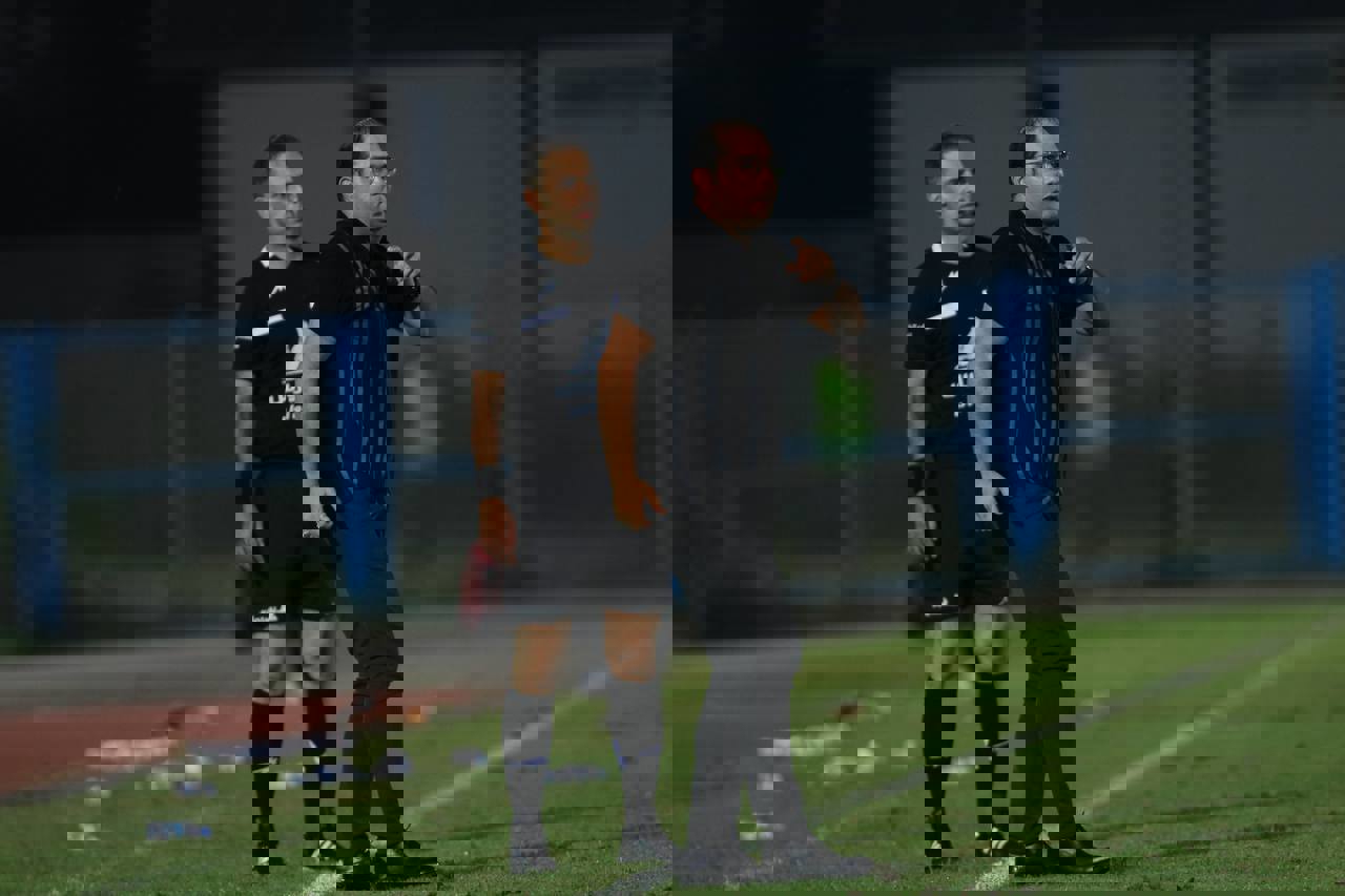 1909115