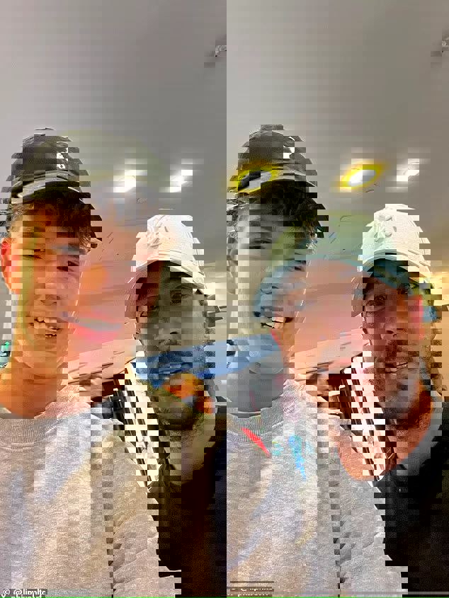 1909260