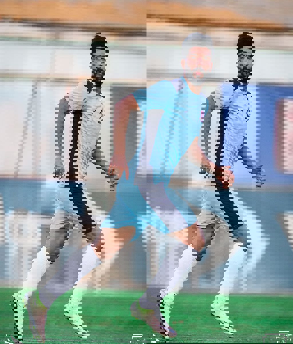 1909189