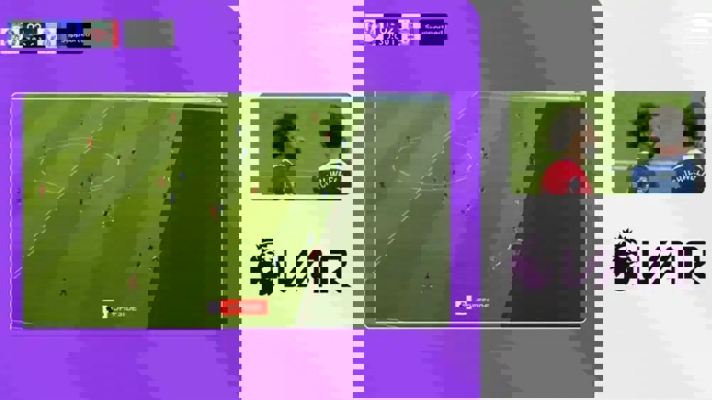 1909226