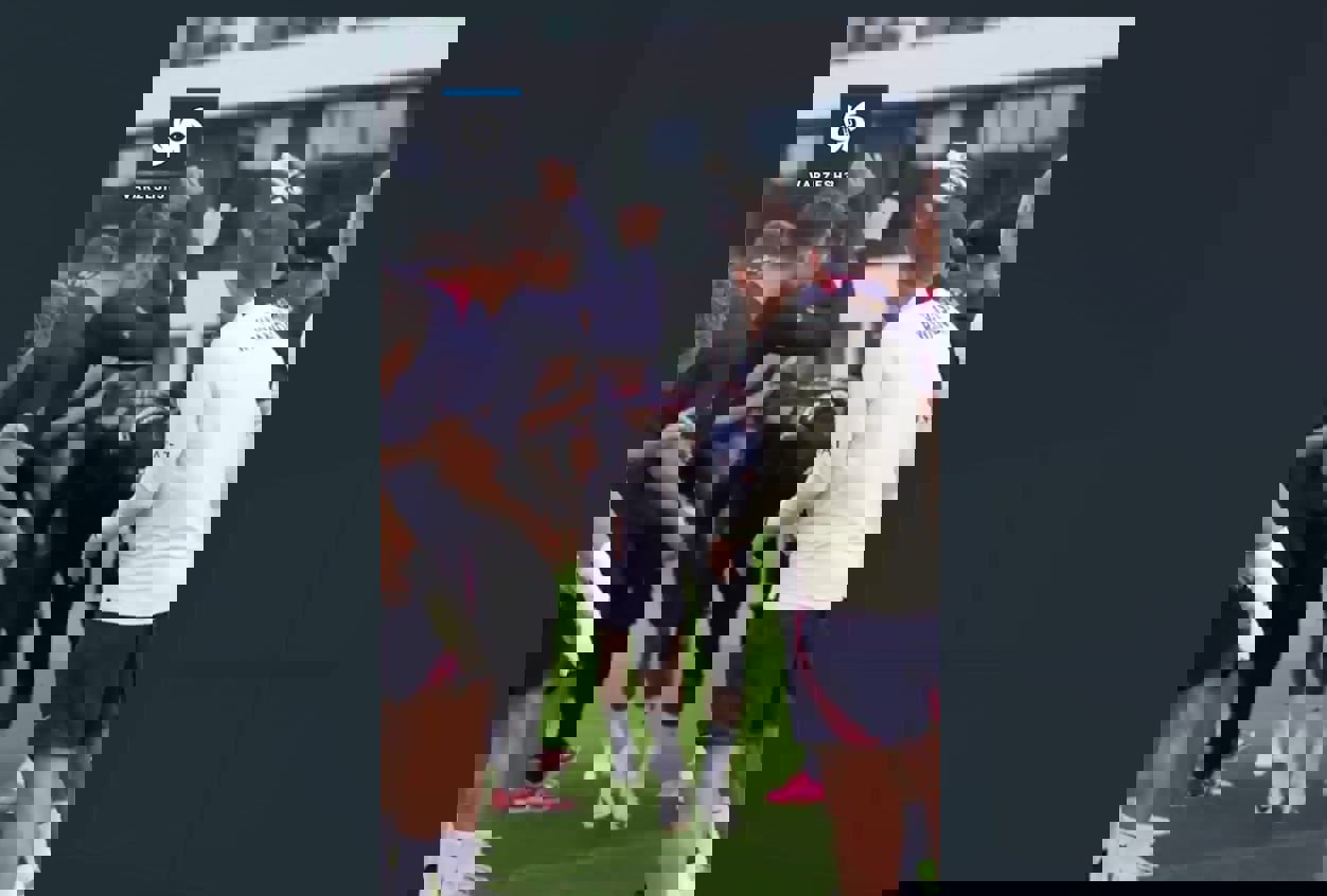 1909263