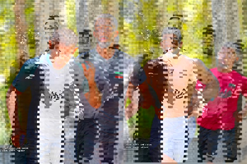1909681