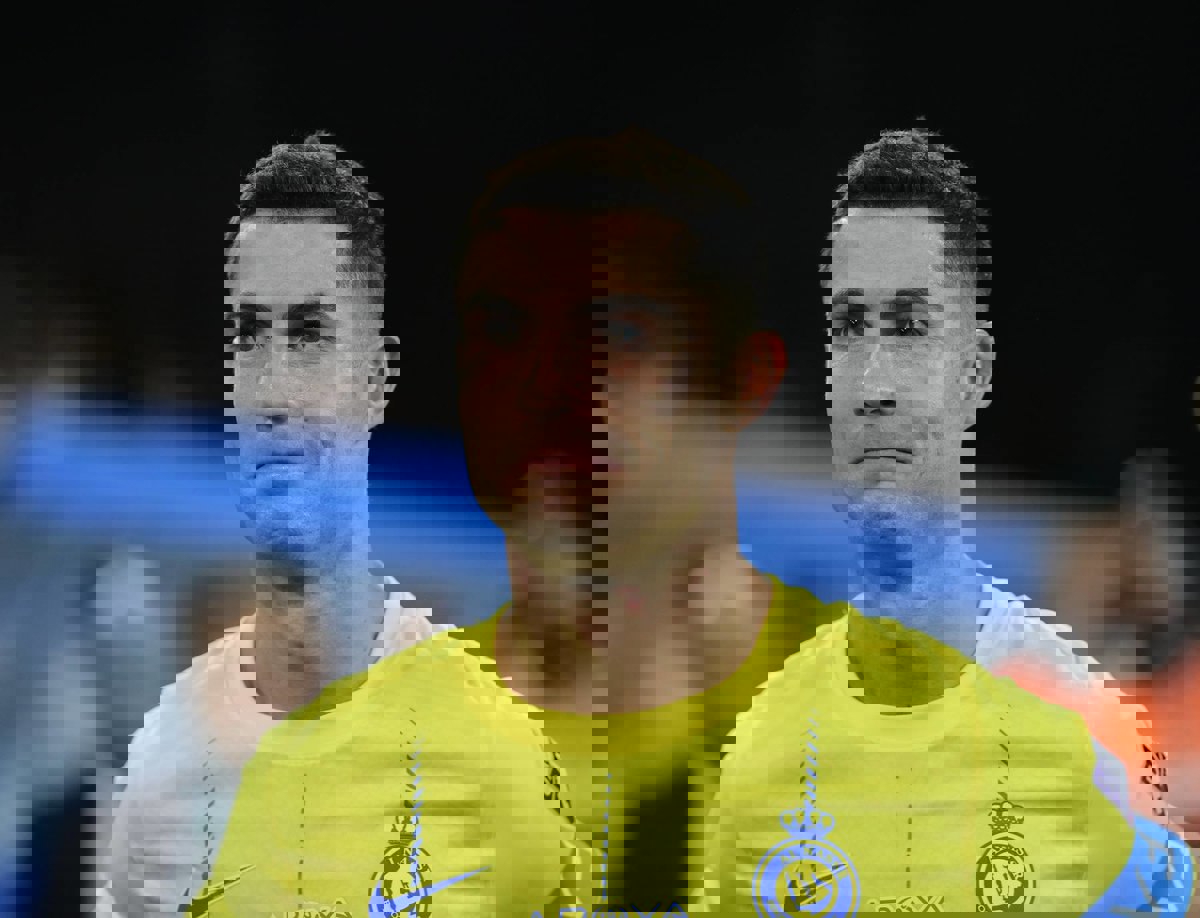 1909860