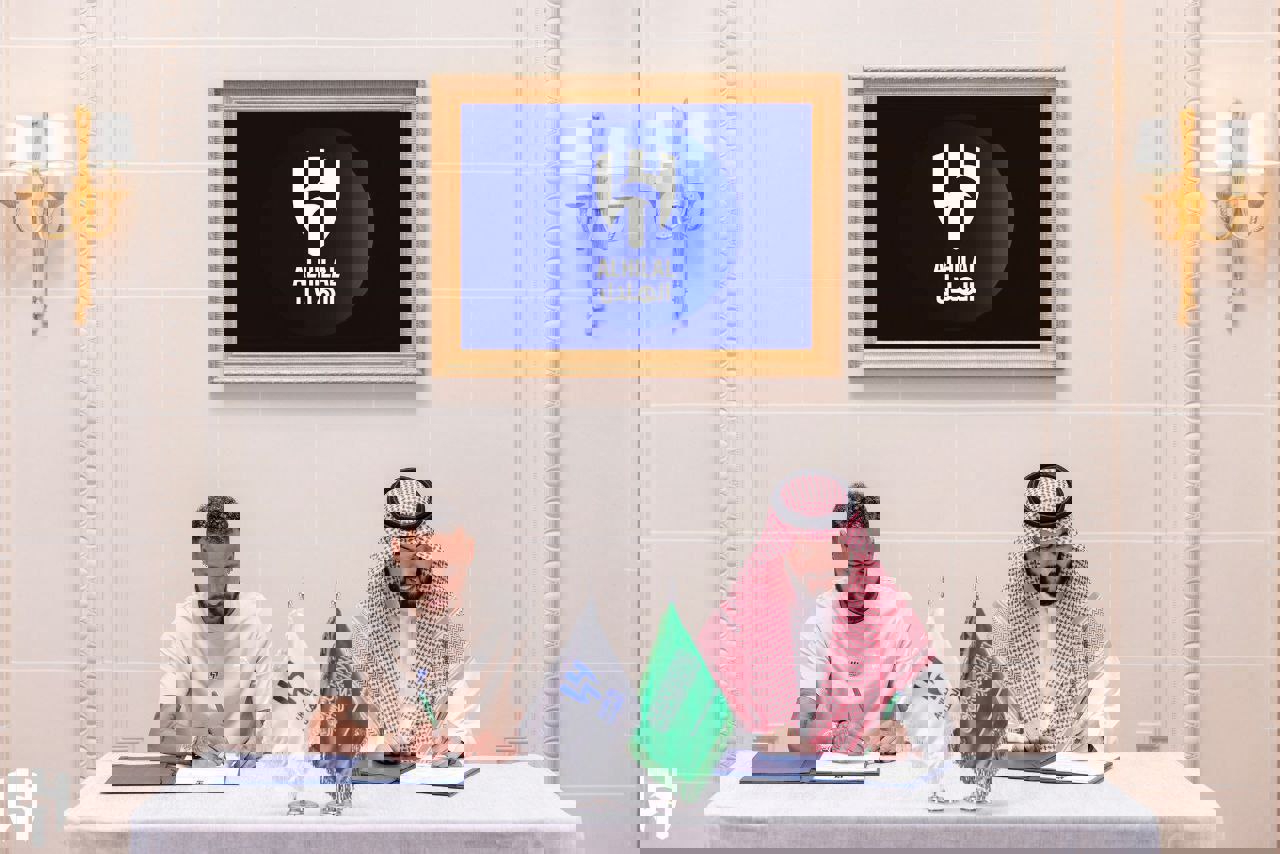 1910193