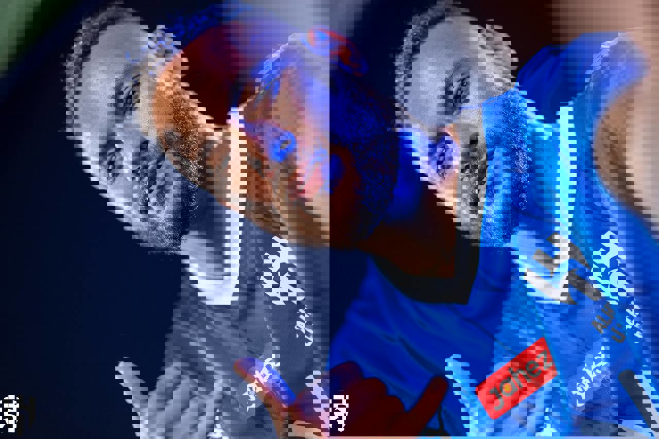 1910227