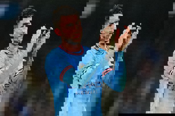 1910387