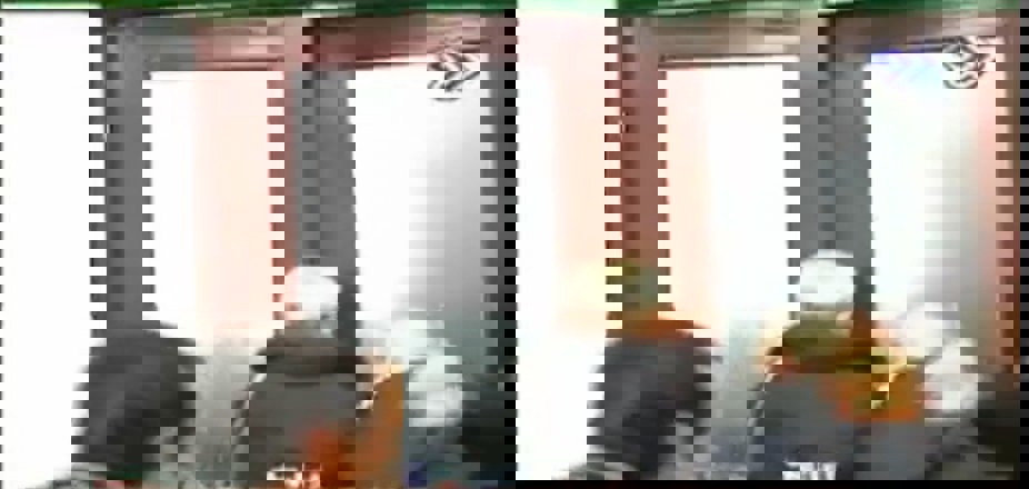 1910521
