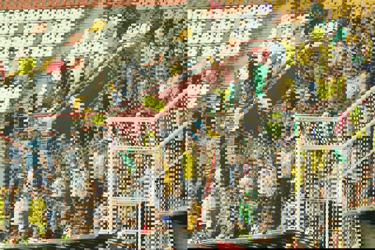 1910719