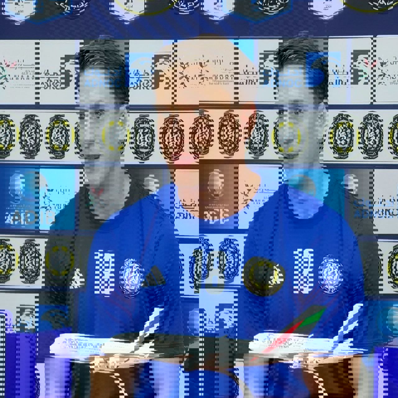1910935