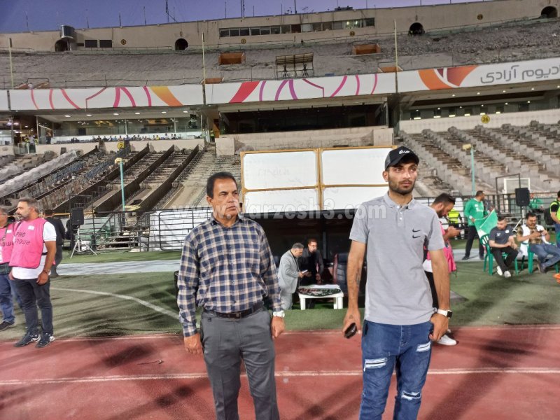 هافبک جدایی‌طلب برای استقلال به میدان رفت!