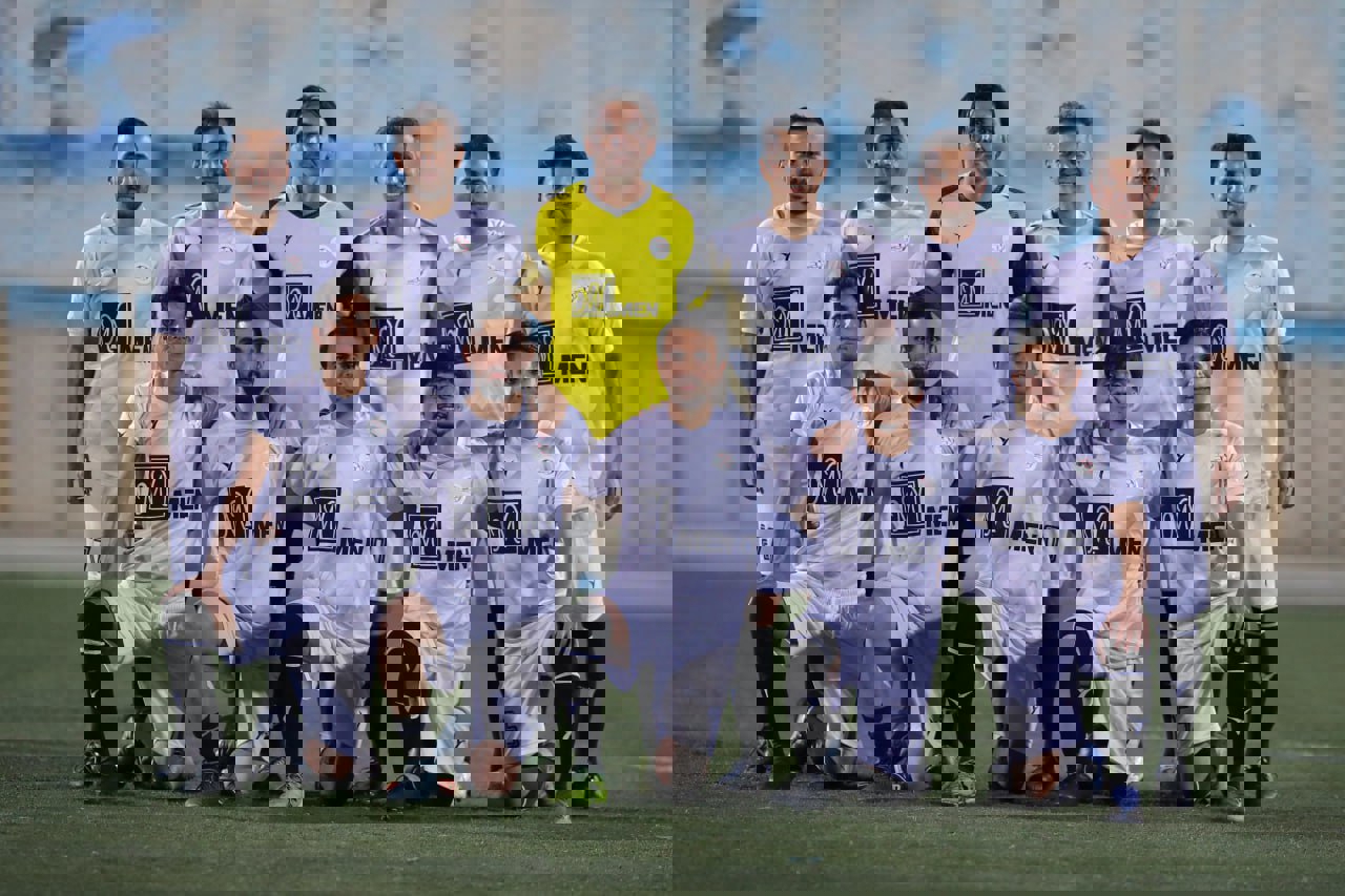 1911489