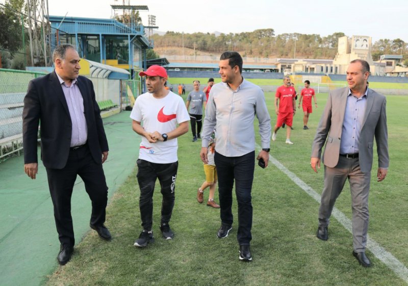احمد مددی در زمین فوتبال، جایی غیر از استقلال (عکس)