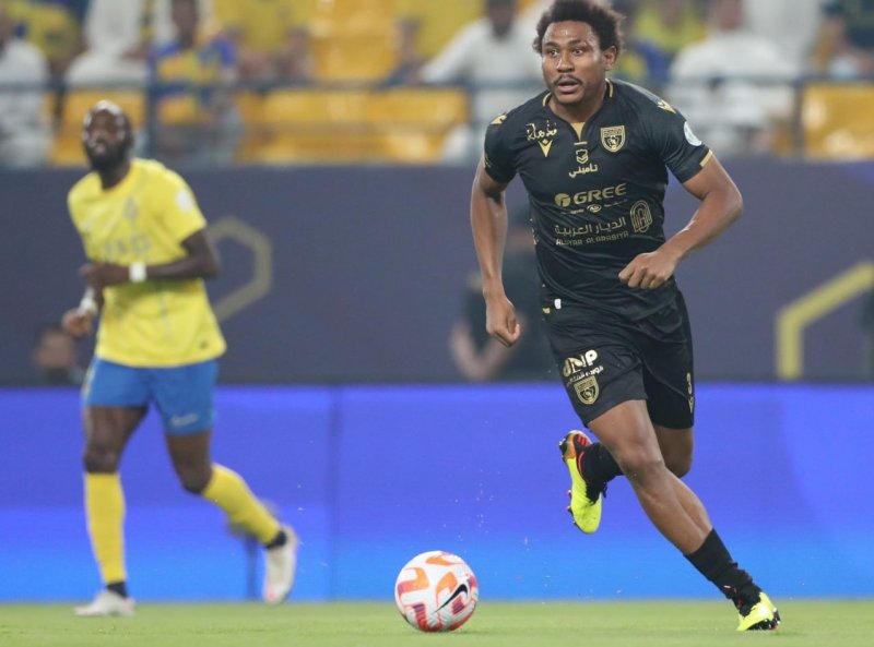النصر رونالدو سرش را بالا نمیکند!
