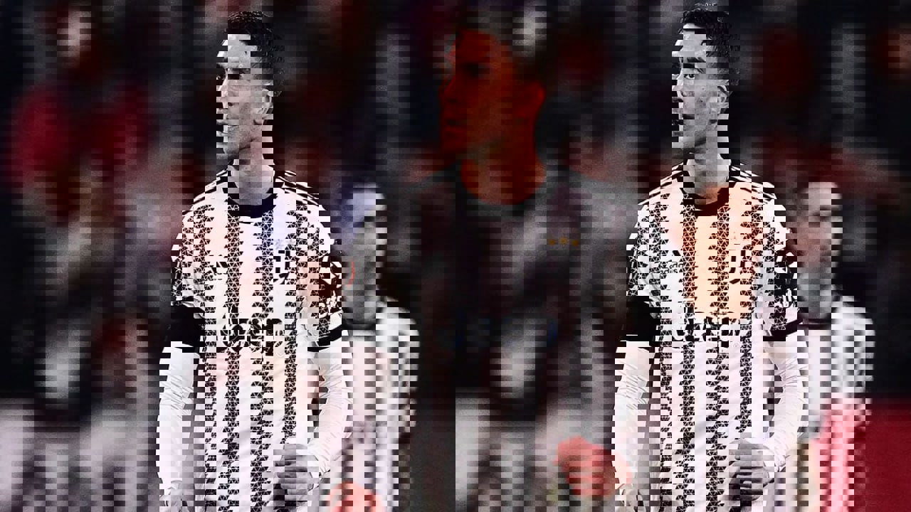 1912045