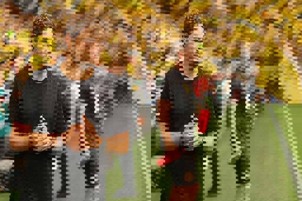 1912235