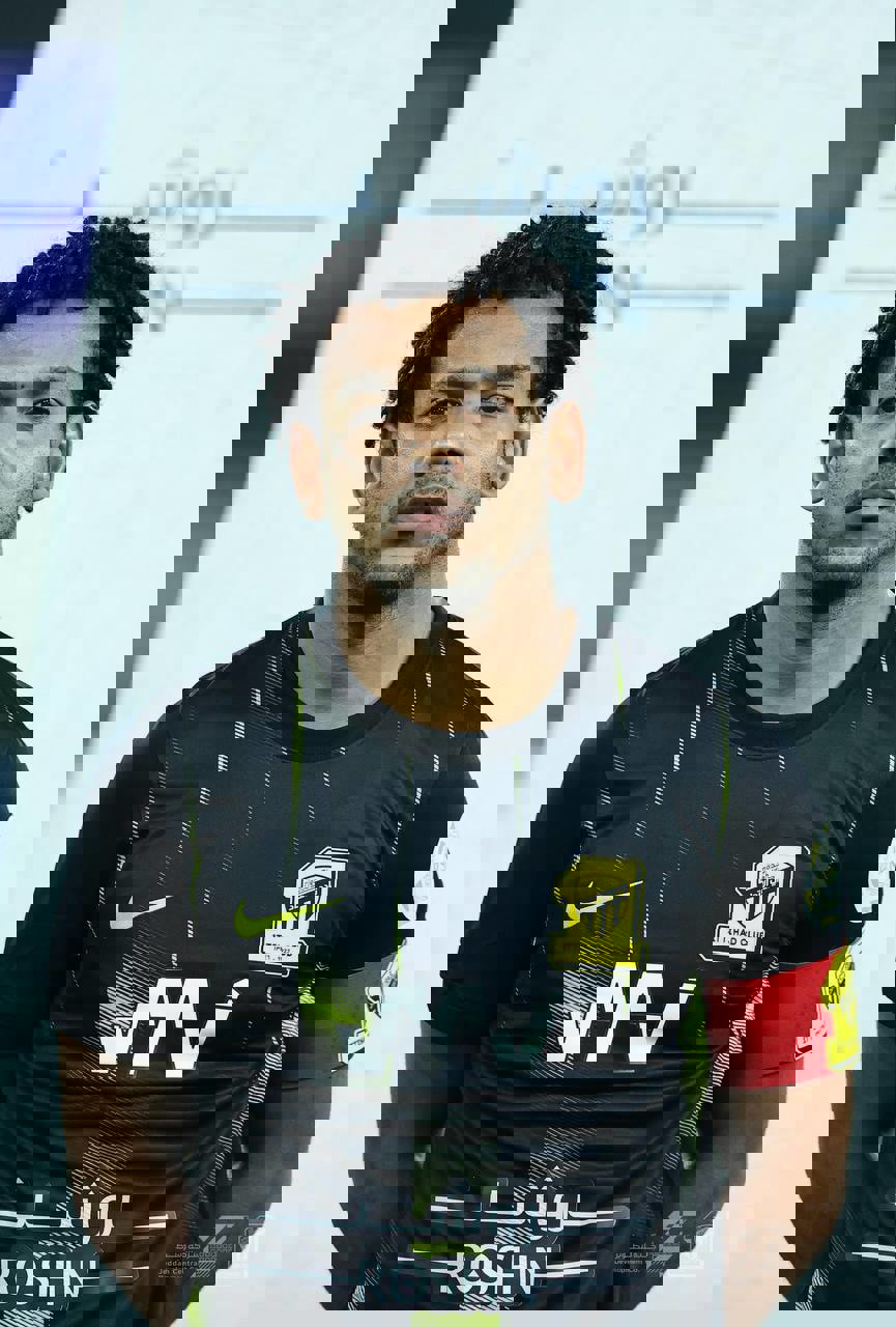 1912380