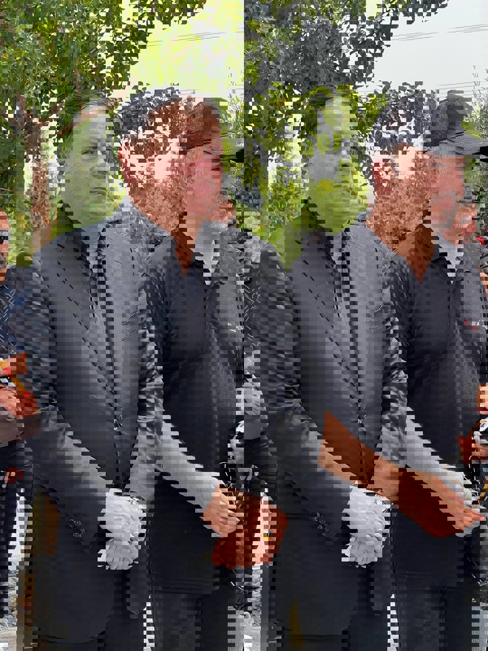 1912574