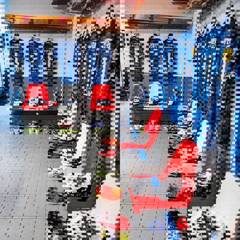 1912611