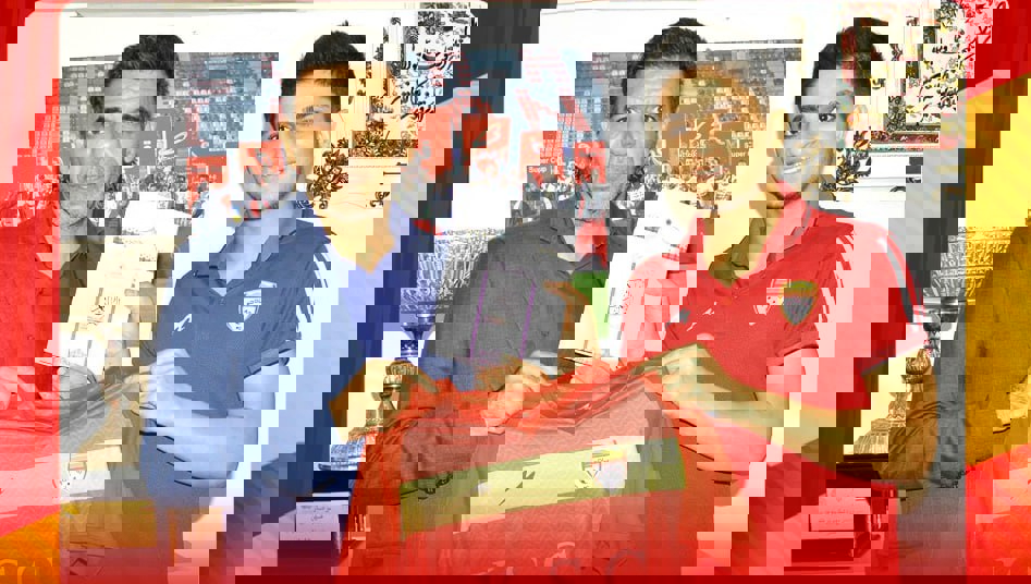 1912622