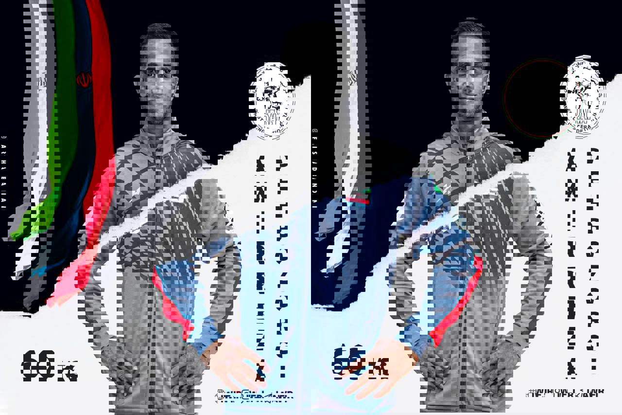 1912828
