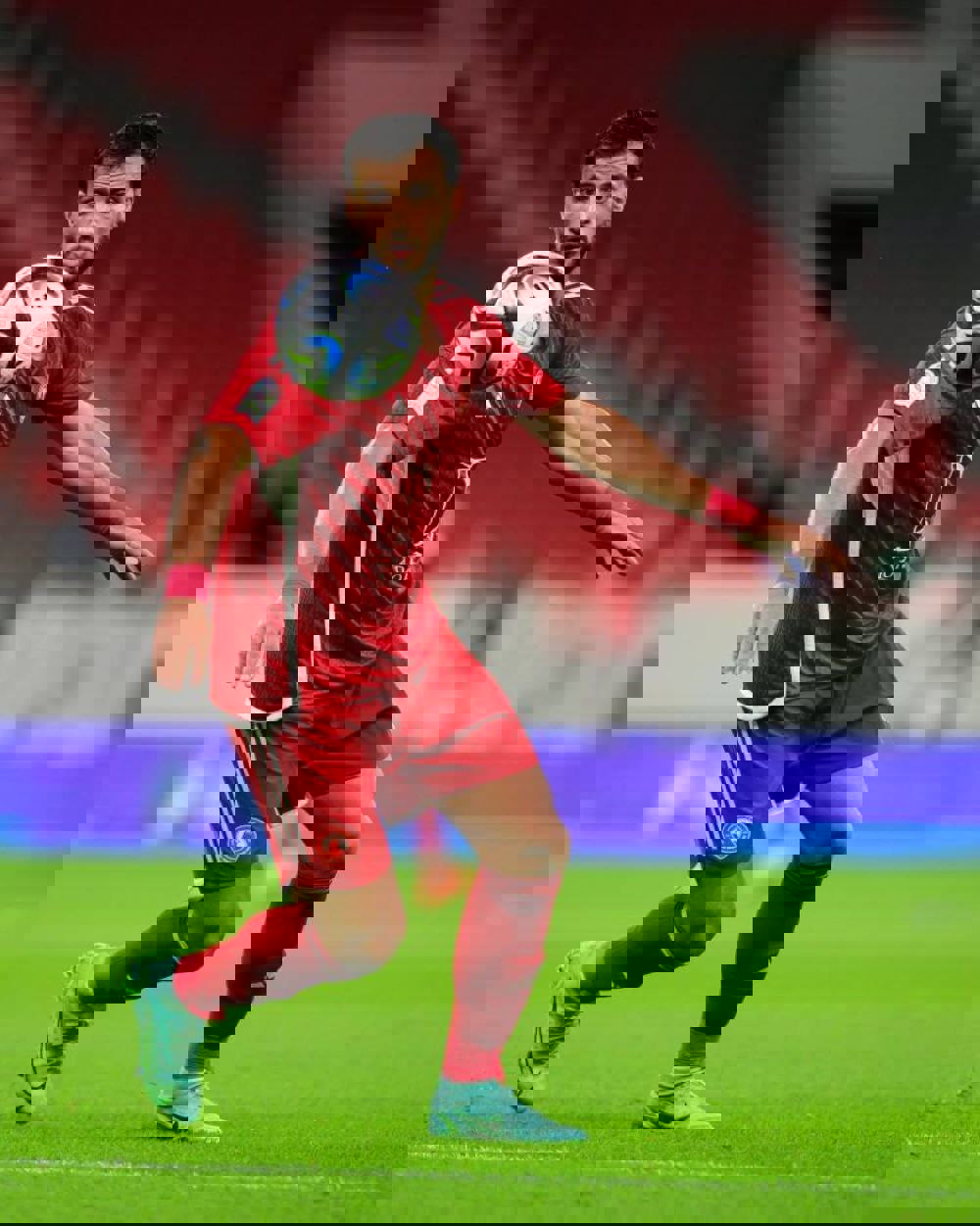 1912796