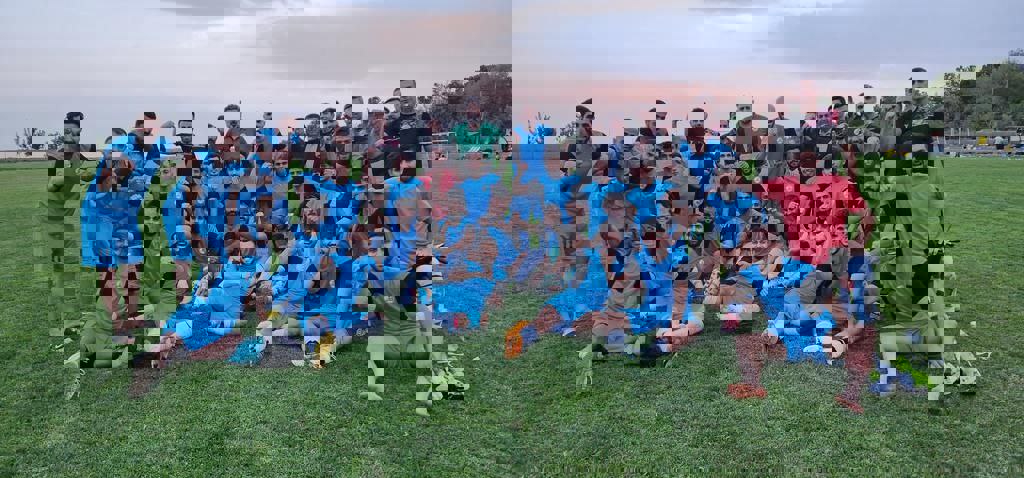1912856
