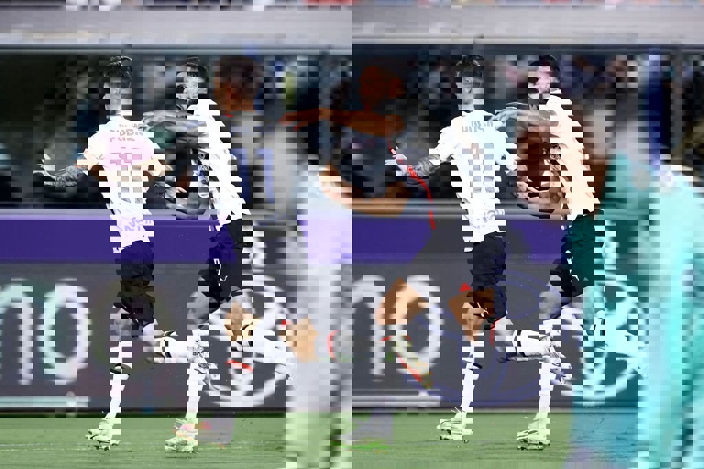 1913438