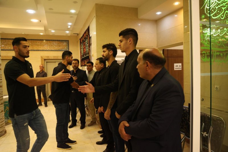 همه فوتبالی‌های اصفهان برای پیام و دانشگر جمع شدند