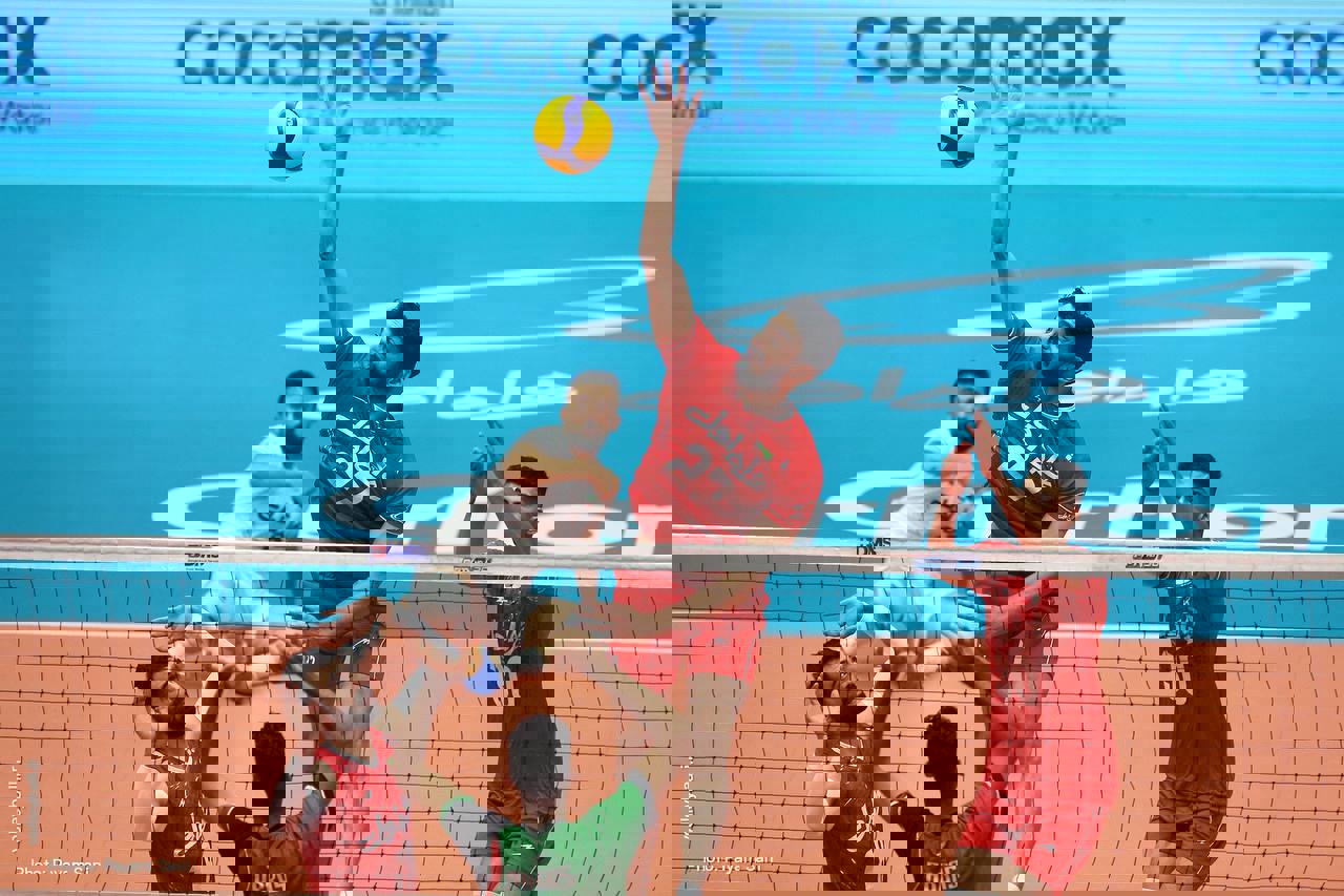 1913554
