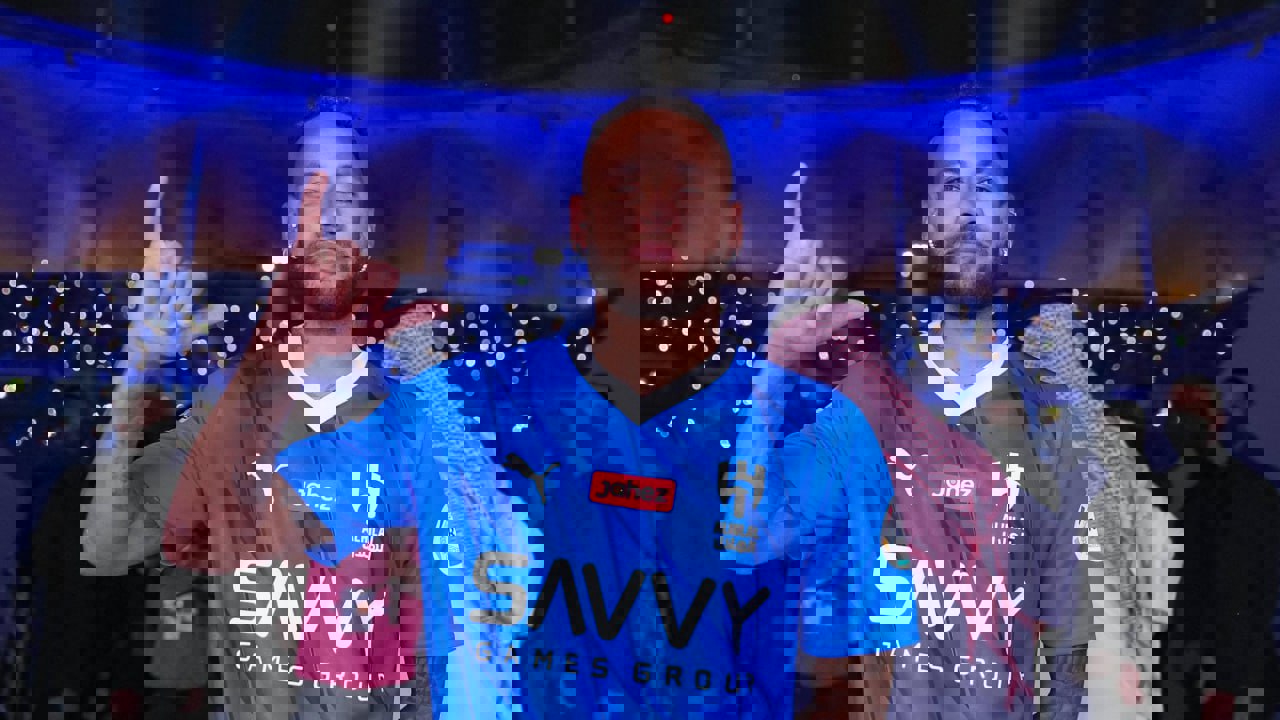 1913926