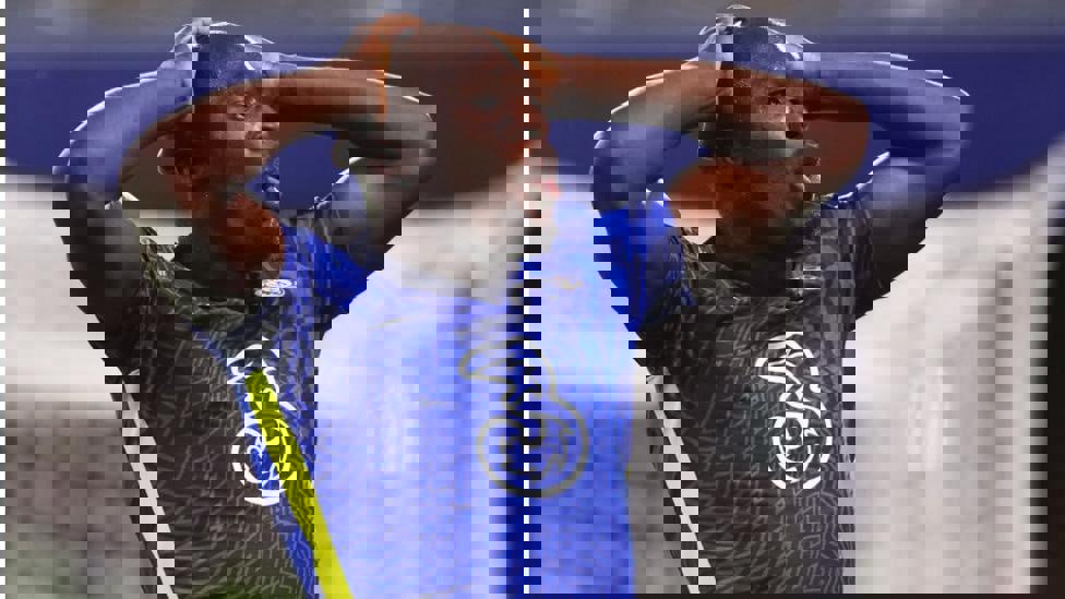 1914136