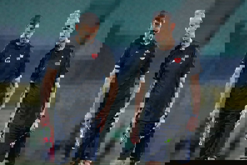1914137