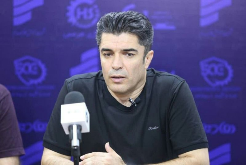 مربیان و بازیکنان حریف تماشاگران ما را تحریک می‌کنند