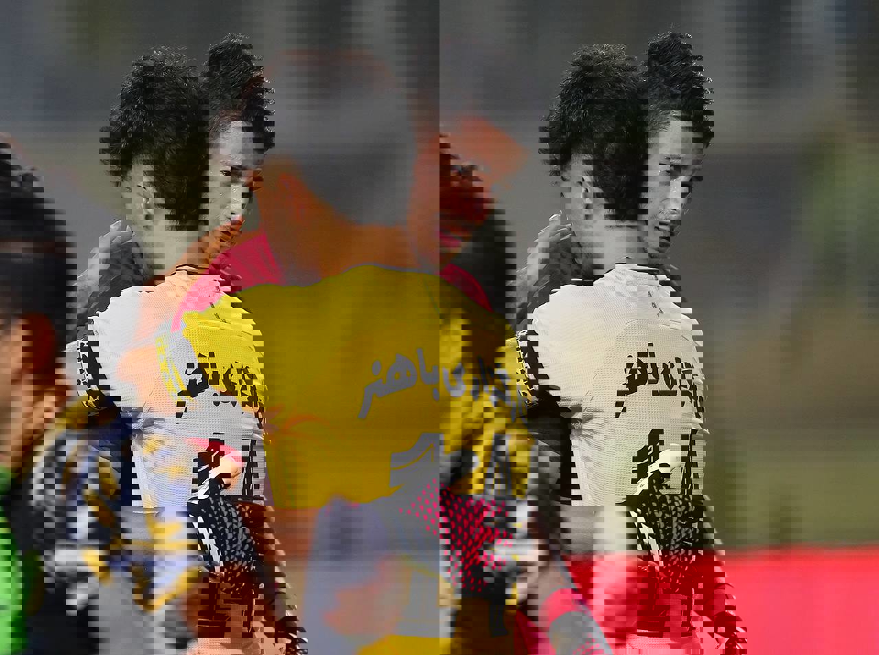 1914590