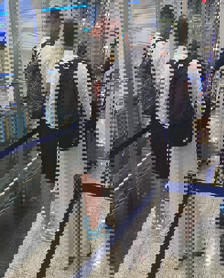 1914667