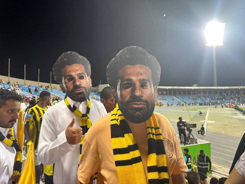 در ورزشگاه الاتحاد همه صلاح بودند