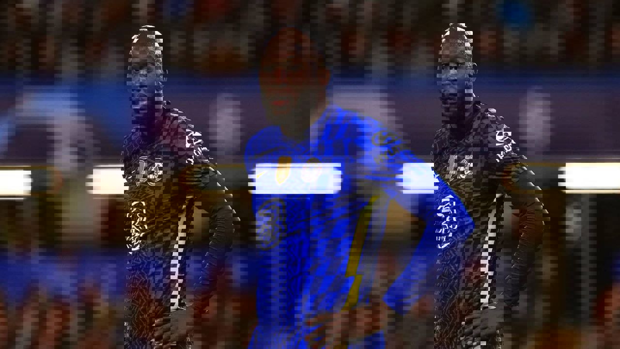1915471