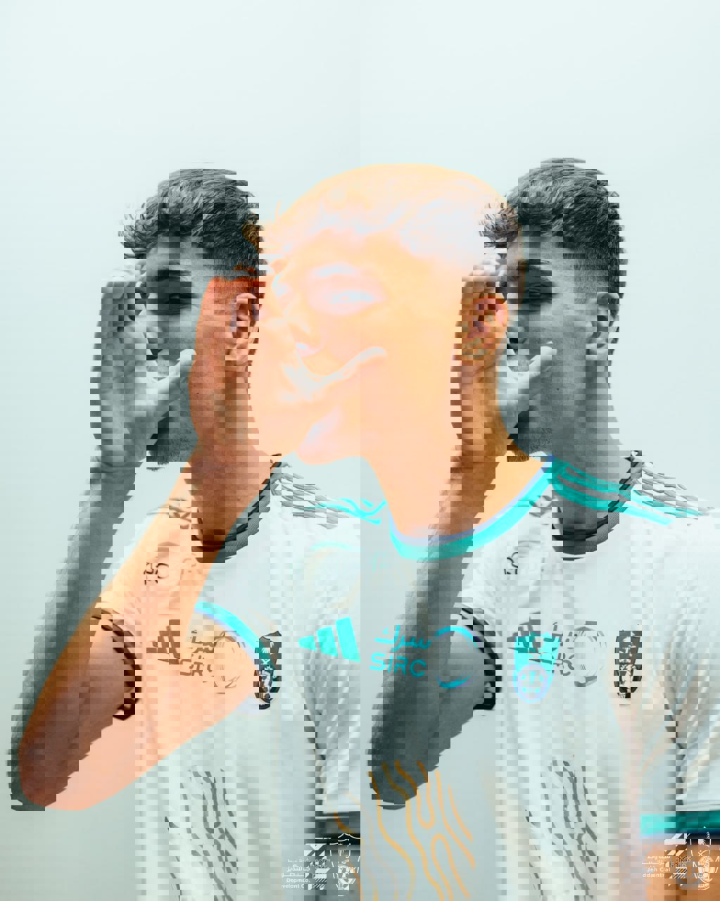 1915973