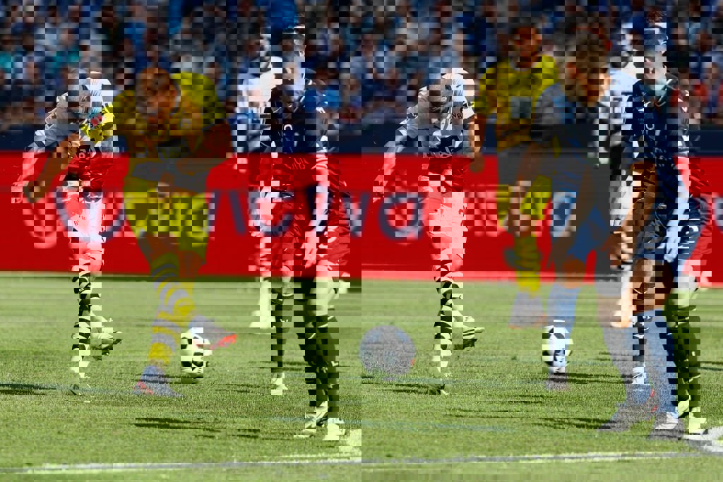 1916018